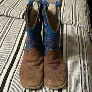 Boys cowboy boots